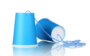 string-cup-phone-web-370x229